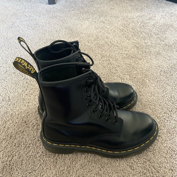 Dr. Martens 1460 Smooth Boots - Picture 3 of 4